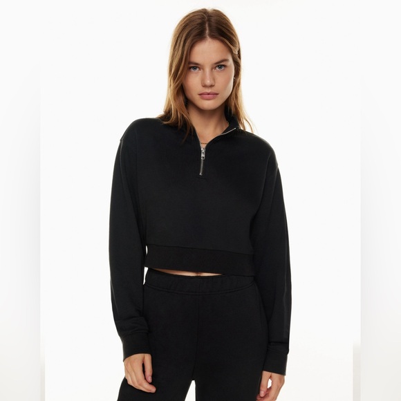 Aritzia Sweaters - Aritzia Black 1/4 Zip Sweatshirt